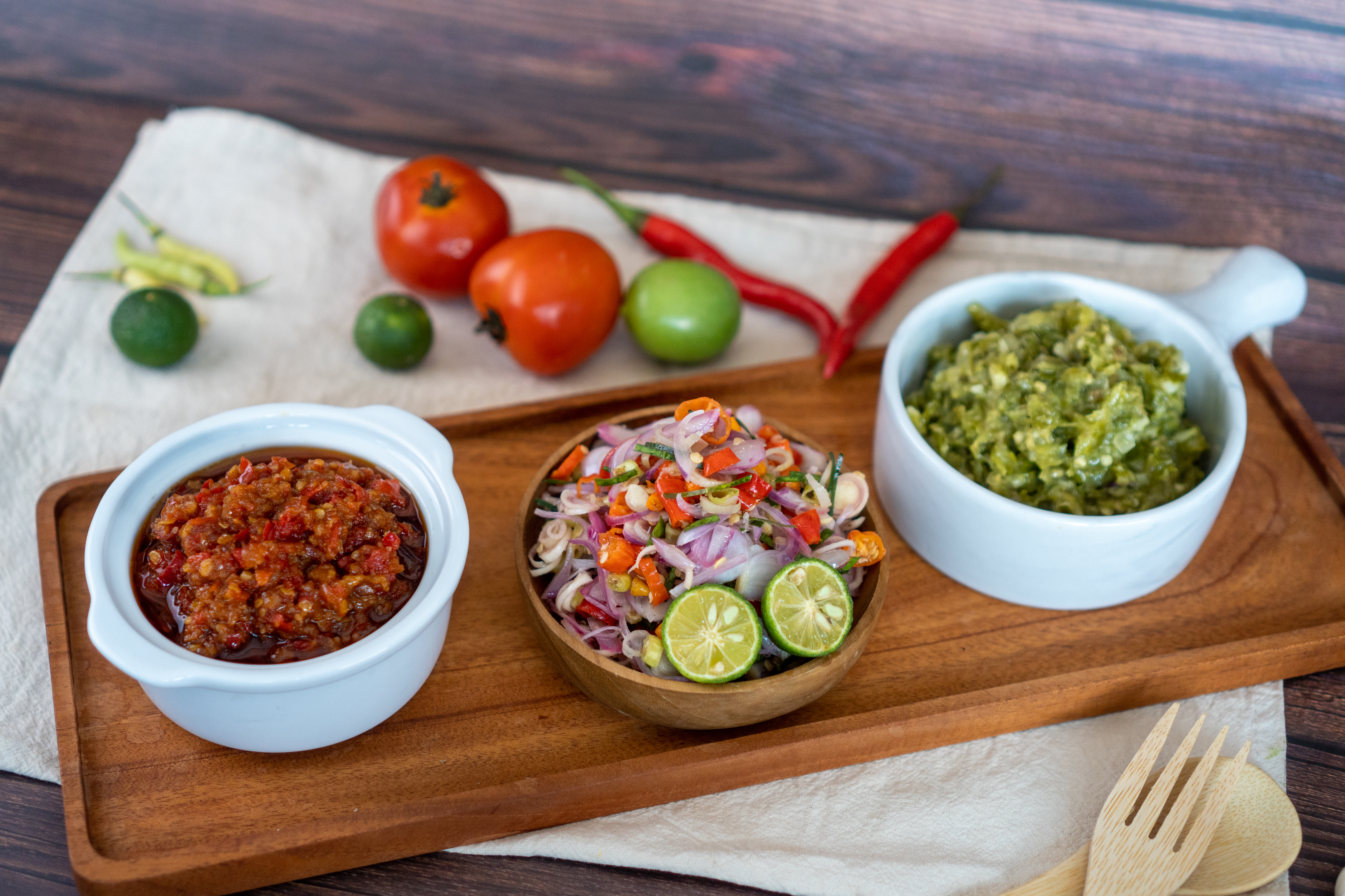 Bahan-bahan segar Sambal Meelite